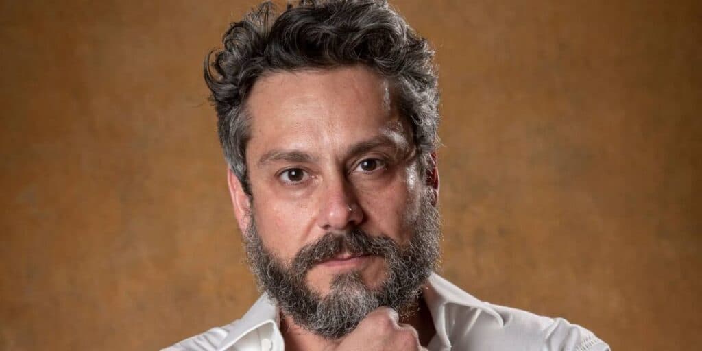 A relação discreta que Alexandre Nero vive há anos após se separar de estrela da Globo