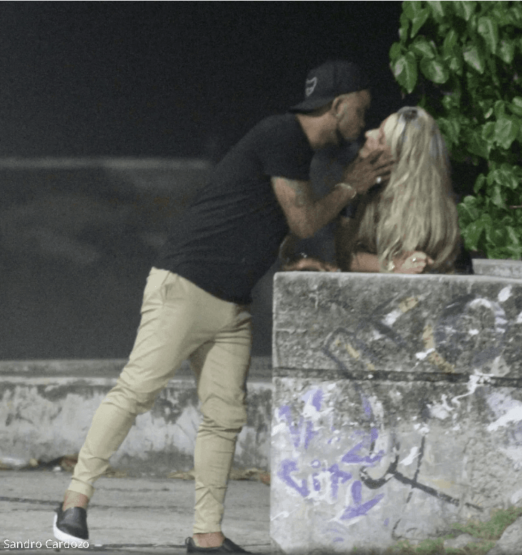 http://tvfoco.uai.com.br/wp-content/uploads/2015/05/Daniela-Mercury.jpg http://tvfoco.uai.com.br/wp-content/uploads/2015/05/Daniela-Mercury.jpg