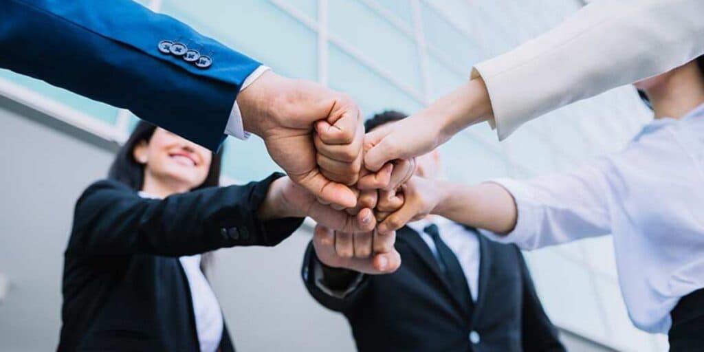 Falida, uma das maiores lojas do Brasil consegue se levantar e abre portas para o público