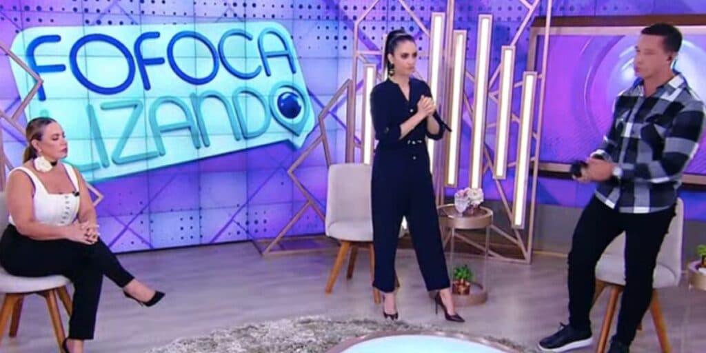 Chris Flores interrompe Fofocalizando e manda Gabriel Cartolano sair de estúdio: "Vou pedir"