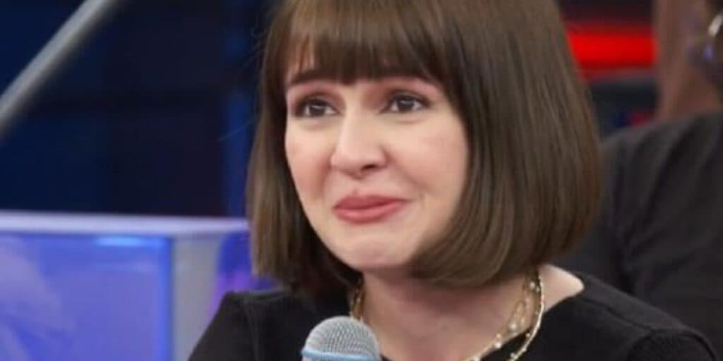 Klara Castanho chora e revela atitude crucial dos pais com ela diante de estupr@
