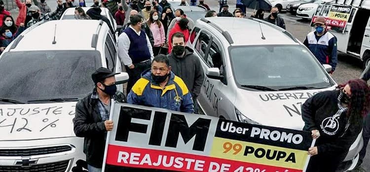 Protesto de motorista de aplicativo do Uber, em Porto Alegre - Foto Reprodução Internet Protesto de motorista de aplicativo do Uber, em Porto Alegre - Foto Reprodução Internet