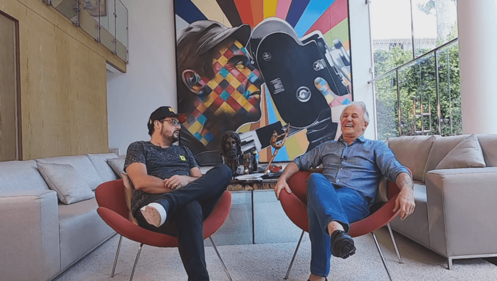 Otávio Mesquita entrevista humorista Matheus Ceará, da "A Praça é Nossa"