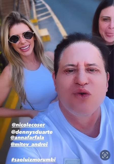 Sertanejo Marrone está namorando assessora que o ajudou em sua cirurgia no rosto - Foto Reprodução Instagram Sertanejo Marrone está namorando assessora que o ajudou em sua cirurgia no rosto - Foto Reprodução Instagram
