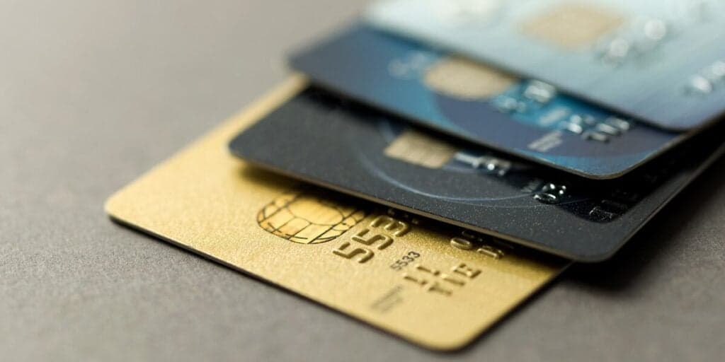 Banco faz redução drástica de limite dos cartões de crédito; saiba se você será afetado
