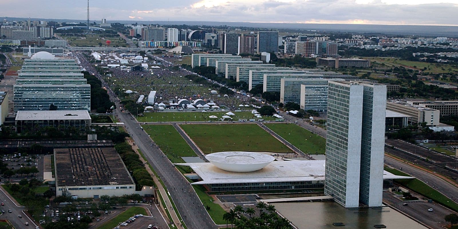 Esplanada dos Ministérios (Arquivo/Agência Brasil) Esplanada dos Ministérios (Arquivo/Agência Brasil)