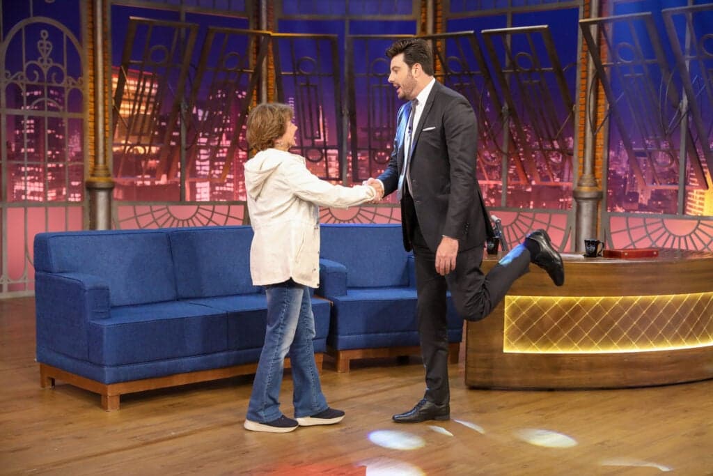 Recordista de novelas, Ana Rosa fala de sua icônica carreira no The Noite