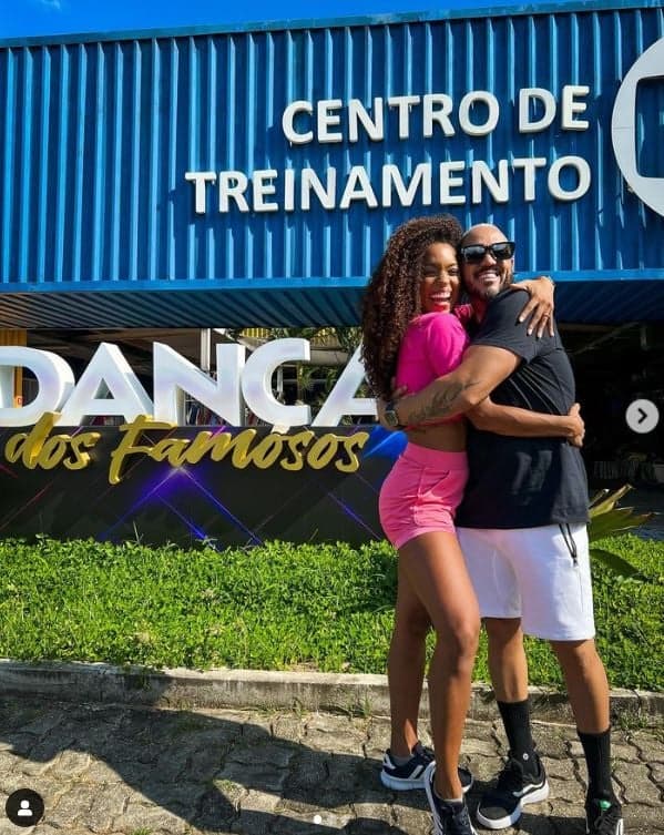 A dançarina Camila Lobo e o cantor Belo - Foto Reprodução Instagram A dançarina Camila Lobo e o cantor Belo - Foto Reprodução Instagram