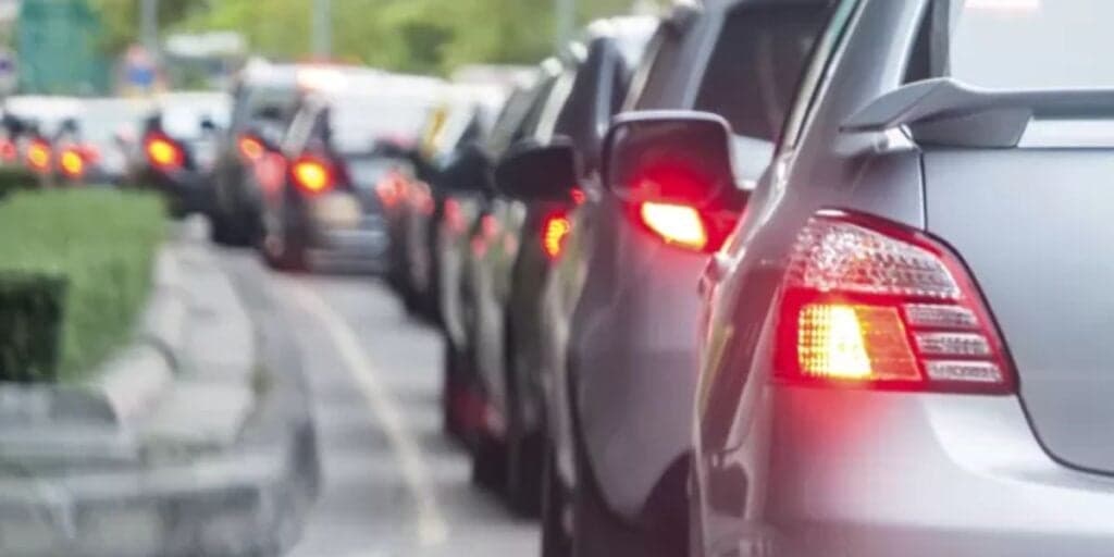 DECISÃO preocupante: Carros produzidos no Brasil até o ano de 2014 não poderão rodar mais?
