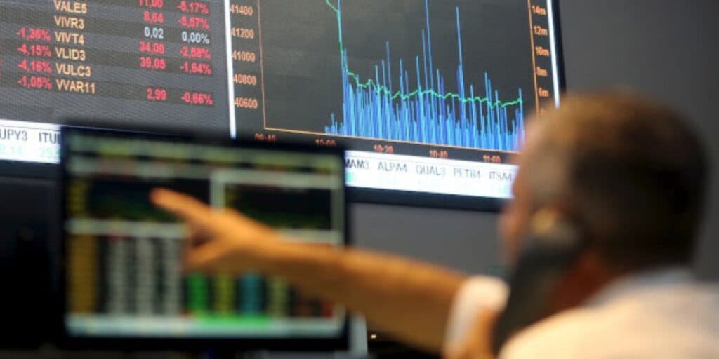 Perigo de falência? Famoso banco brasileiro tem ações derretidas em 60% e gera aflição em clientes