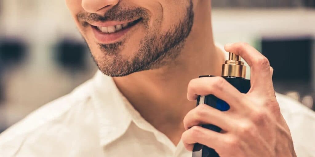 Atenção: NÃO use esses 4 perfumes, todas as mulheres irão ficar caidinhas por você