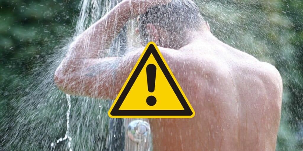 Atenção, PERIGO: Se você NÃO fizer isso ao tomar banho, pode estar SALVANDO sua VIDA e precisa saber