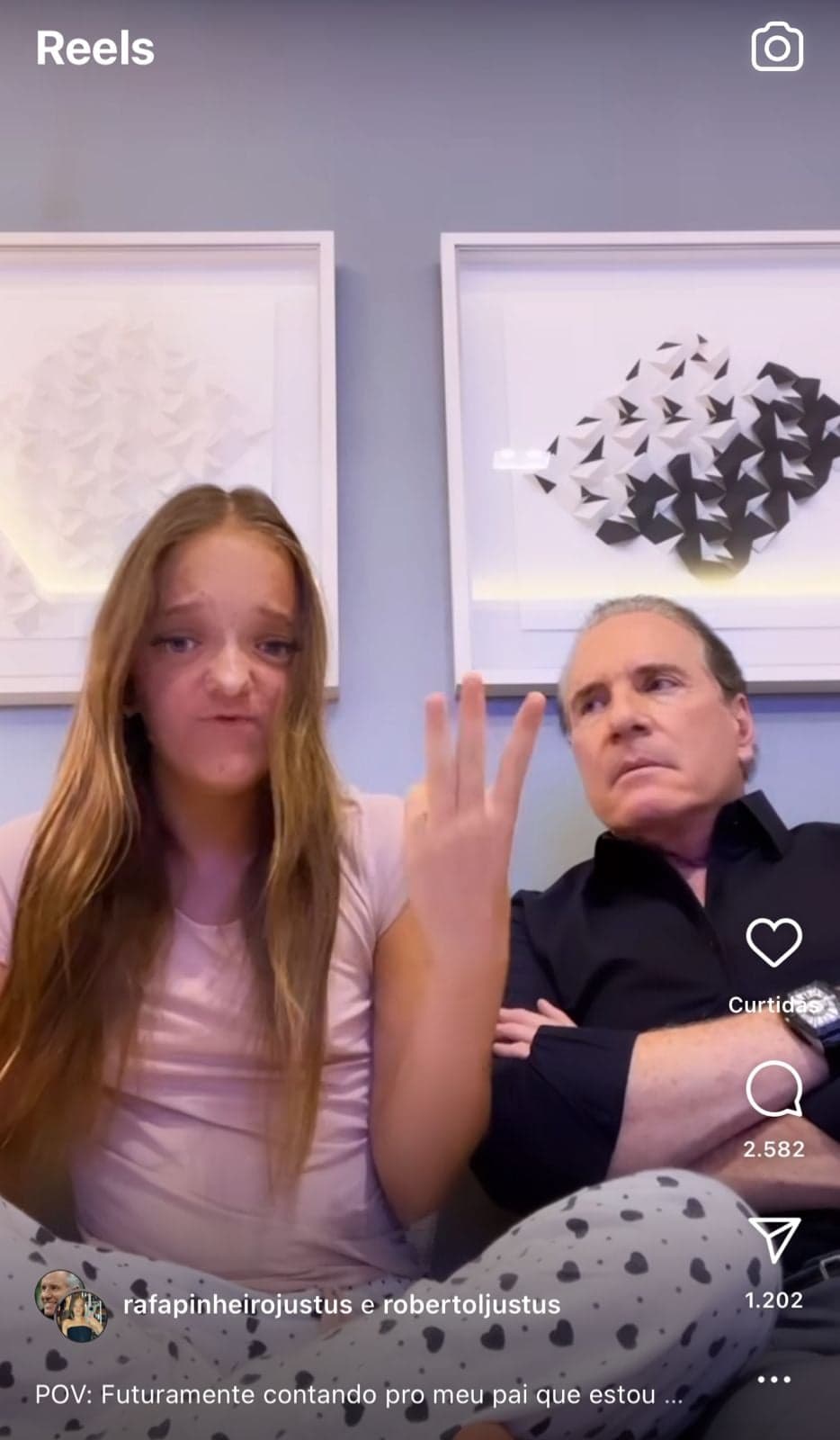 Rafinha Justus pega a internet de surpresa ao publicar um vídeo entregando situação com o seu pai, Roberto Justus - Foto Reprodução Instagram Rafinha Justus pega a internet de surpresa ao publicar um vídeo entregando situação com o seu pai, Roberto Justus - Foto Reprodução Instagram