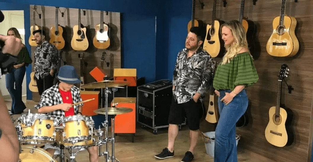 http://tvfoco.uai.com.br/wp-content/uploads/2015/05/Daniela-Mercury.jpg http://tvfoco.uai.com.br/wp-content/uploads/2015/05/Daniela-Mercury.jpg