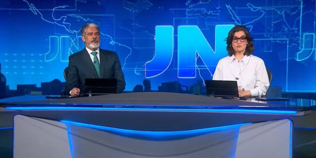 William Bonner, após pedido de desculpas, sofre nova pane no JN e corre ao vivo na Globo: “Infelizmente”