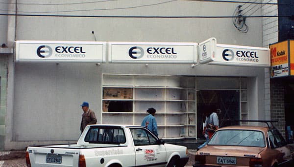 Fachada de uma agência do Banco Excel-Econômico - Foto Reprodução Internet Fachada de uma agência do Banco Excel-Econômico - Foto Reprodução Internet