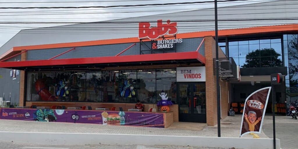 Já pode comemorar: Rede de fast-food Bob's confirma notícia EXCELENTE e clientes já podem ir aproveitar
