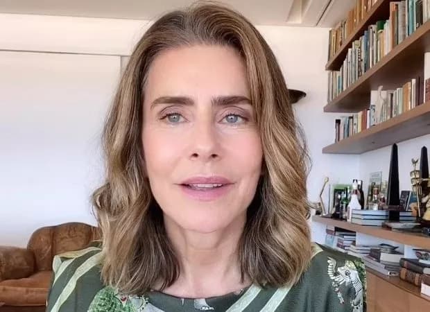 http://tvfoco.uai.com.br/wp-content/uploads/2015/05/Daniela-Mercury.jpg http://tvfoco.uai.com.br/wp-content/uploads/2015/05/Daniela-Mercury.jpg