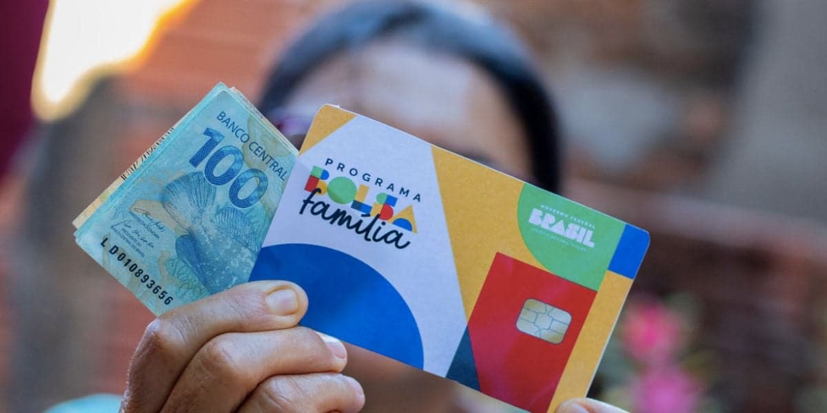 Bolsa Família confirma notícia excelente para mulheres (Foto: Reprodução/ Internet) Bolsa Família confirma notícia excelente para mulheres (Foto: Reprodução/ Internet)