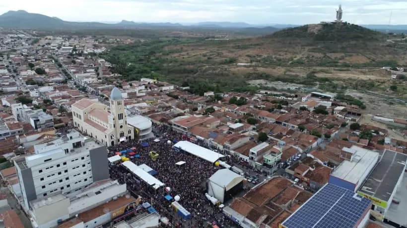 Procissão de Santa Rita de Cássia no ano de 2022 - Foto Reprodução Internet Procissão de Santa Rita de Cássia no ano de 2022 - Foto Reprodução Internet