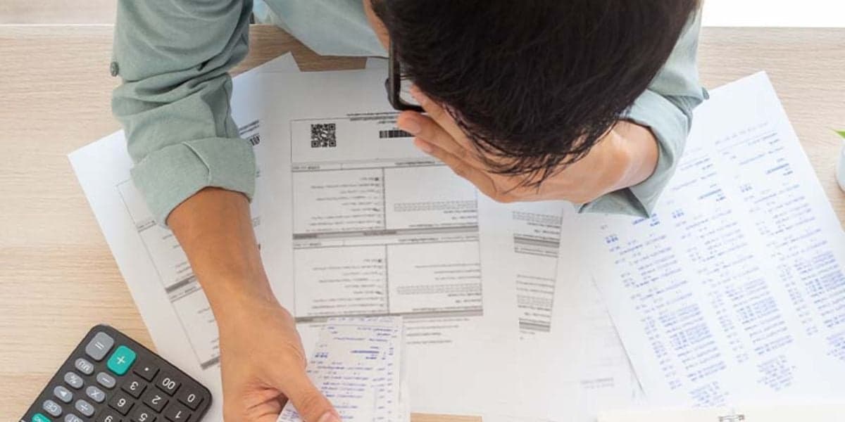 Alerta para os endividados: Nova medida do governo anuncia a ANULAÇÃO de dívidas de até R$ 5 mil - Foto Reprodução Internet Alerta para os endividados: Nova medida do governo anuncia a ANULAÇÃO de dívidas de até R$ 5 mil - Foto Reprodução Internet