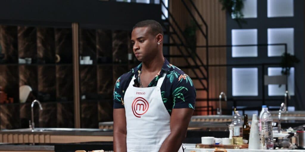 Diego é eliminado do “MasterChef Brasil” após entregar coxa creme com frango cru