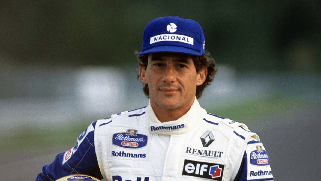 Ayrton Senna com boné do Banco (Foto: Reprodução/ Internet) Ayrton Senna com boné do Banco (Foto: Reprodução/ Internet)