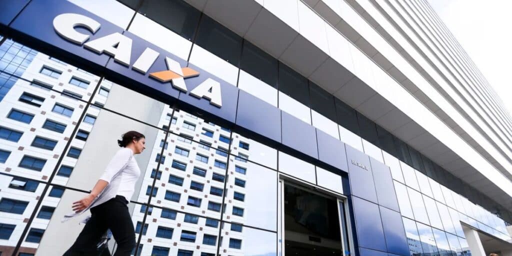 R$5 bilhões: Caixa é obrigada a devolver fortuna absurda, tenta se livrar e essa é a situação agora