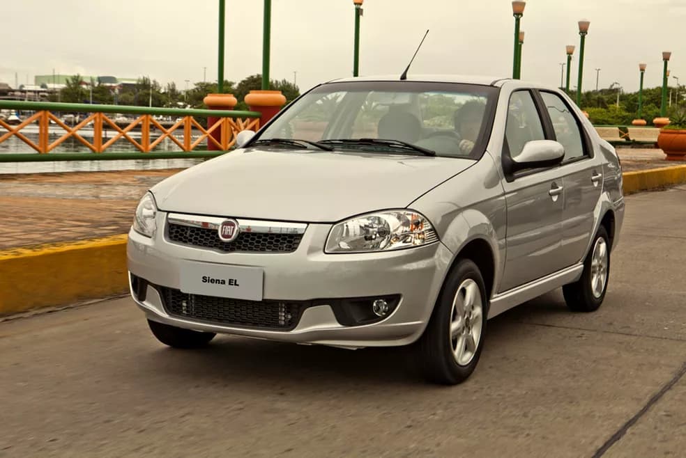 Fiat Siena EL - Foto Reprodução Internet Fiat Siena EL - Foto Reprodução Internet