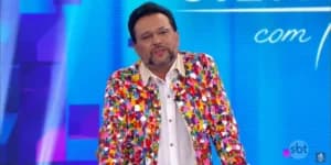 No Programa Silvio Santos, Geraldo Luís expõe saída da Record - Foto SBT No Programa Silvio Santos, Geraldo Luís expõe saída da Record - Foto SBT