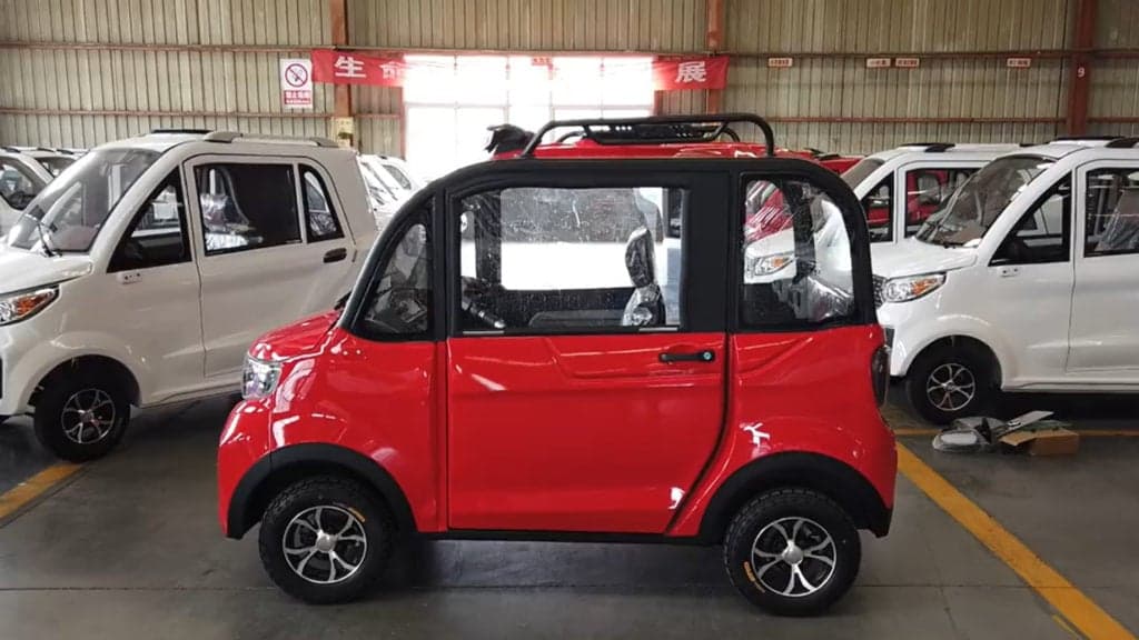 O carro que ganhou título de ‘mais barato do mundo’ está à venda na internet - Foto Reprodução Internet O carro que ganhou título de ‘mais barato do mundo’ está à venda na internet - Foto Reprodução Internet
