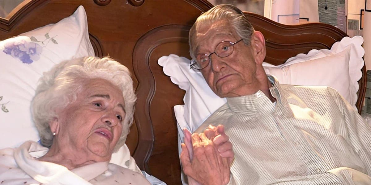 Carmem Silva e Oswaldo viveram um casal na trama e faleceram no mesmo ano (Reprodução: Globo) Carmem Silva e Oswaldo viveram um casal na trama e faleceram no mesmo ano (Reprodução: Globo)