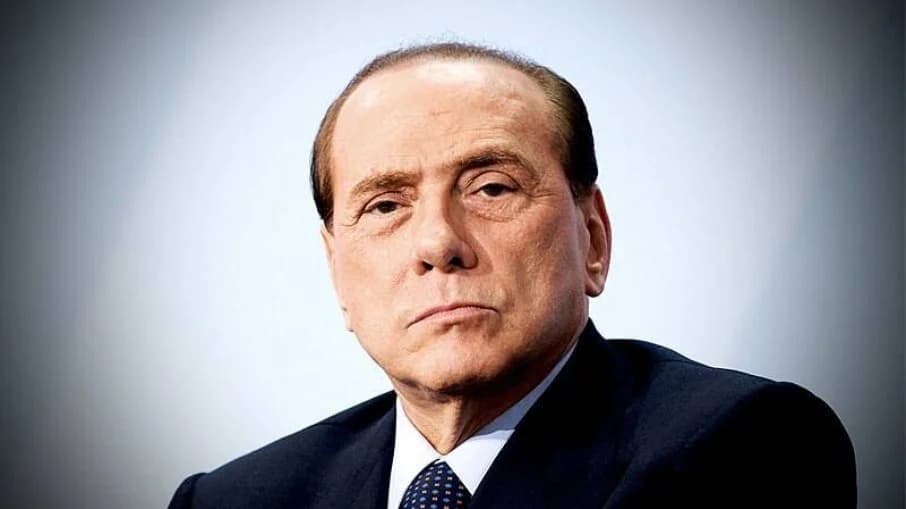 Silvio Berlusconi, ex-primeiro-ministro italiano, morre aos 86 anos - Foto Reprodução Internet Silvio Berlusconi, ex-primeiro-ministro italiano, morre aos 86 anos - Foto Reprodução Internet