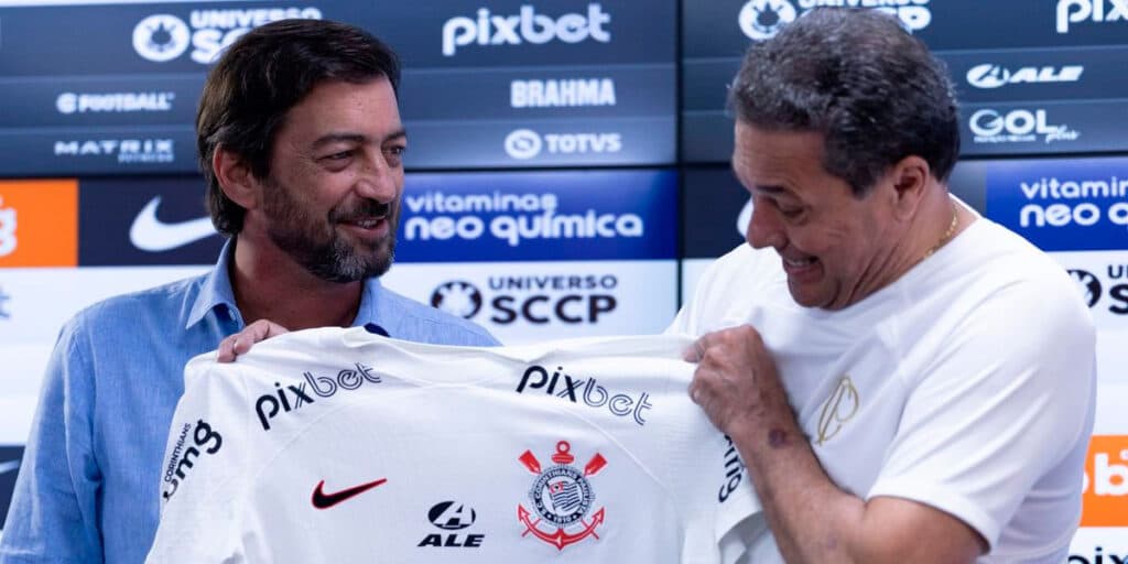 Vanderlei Luxemburgo é técnico do Corinthians (Foto: Divulgação) Vanderlei Luxemburgo é técnico do Corinthians (Foto: Divulgação)