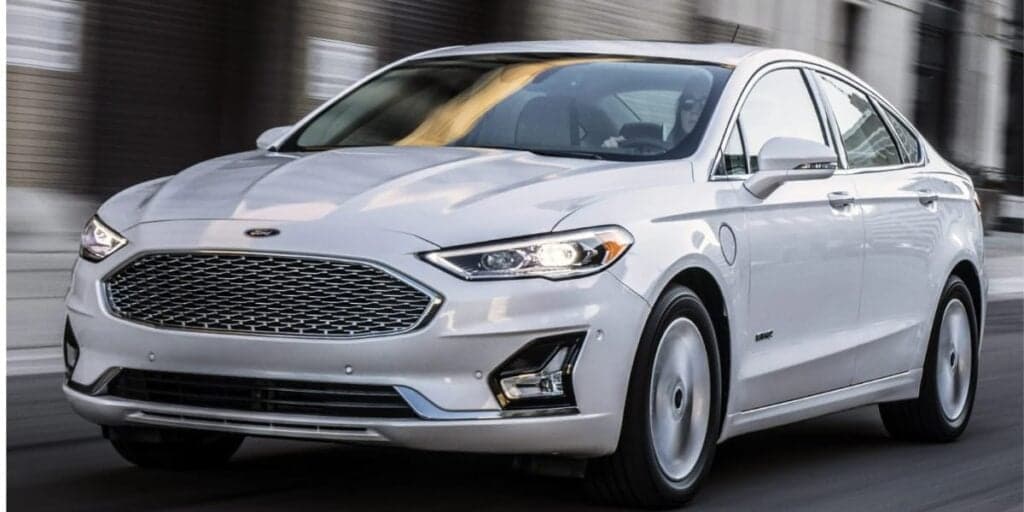 Ford Fusion (Reprodução: Internet) Ford Fusion (Reprodução: Internet)