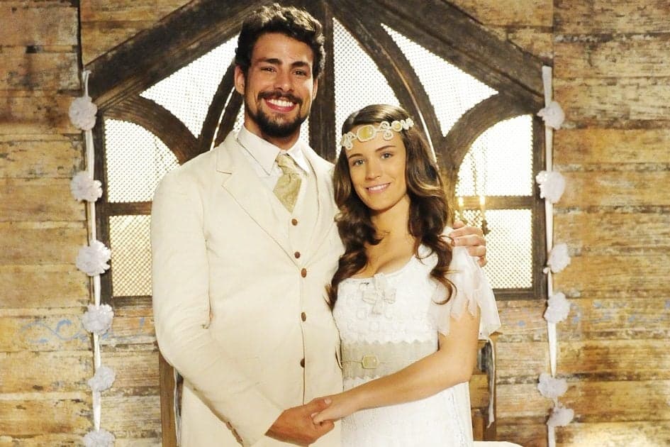 Jesuíno (Cauã Reymond) e Açucena (Bianca Bin) de Cordel Encantado (Foto: Divulgação/Globo) Jesuíno (Cauã Reymond) e Açucena (Bianca Bin) de Cordel Encantado (Foto: Divulgação/Globo)