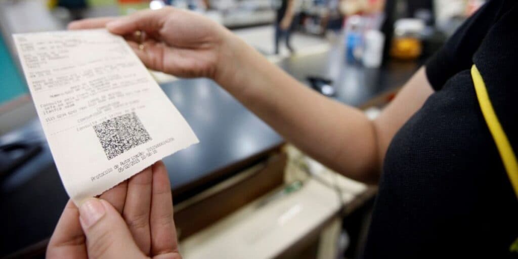 Alerta: CPF na nota dá direito a BÔNUS agora para milhares e você certamente está nesta lista
