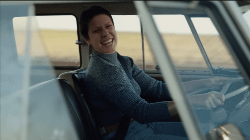 Campanha da Volkswagen usa tecnologia para criar cena de cantora, que morreu em 1982 - Foto Poder 260 Campanha da Volkswagen usa tecnologia para criar cena de cantora, que morreu em 1982 - Foto Poder 260