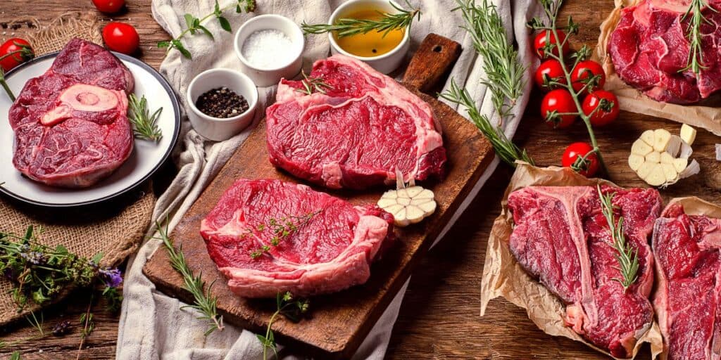 Adulteração grave e venda proibida: A retirada às pressas de marca de carne dos mercados do Brasil