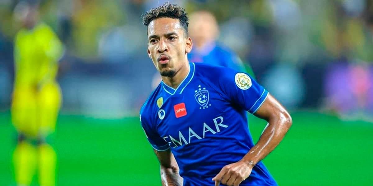 Matheus Pereira - Facebook - alHilal Matheus Pereira - Facebook - alHilal