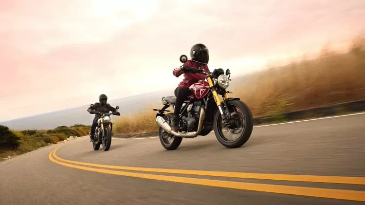 Novas motos acessíveis da Triumph usam motor de um cilindro e 400 cc que produz 40 cv de potência - Foto Divulgação Novas motos acessíveis da Triumph usam motor de um cilindro e 400 cc que produz 40 cv de potência - Foto Divulgação