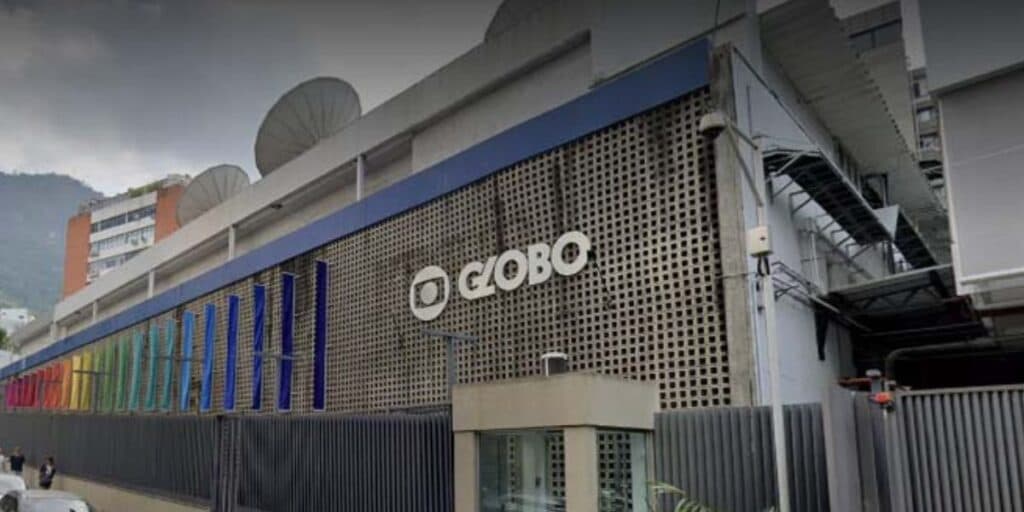 Debandada e venda 'forçada': O estouro dos cofres de rival da Globo para tirar empresa das mãos da Platinada