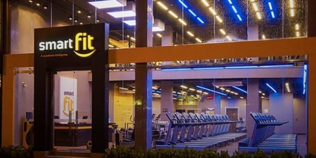 Crise: Rede de academias rival da SmartFit tem dívida multimilionária e guerra entre donos é exposta