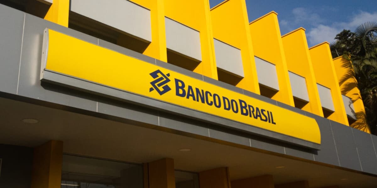 Trabalhadores podem sacar valor de abono salarial no Banco do Brasil (Imagem Reprodução Internet) Trabalhadores podem sacar valor de abono salarial no Banco do Brasil (Imagem Reprodução Internet)