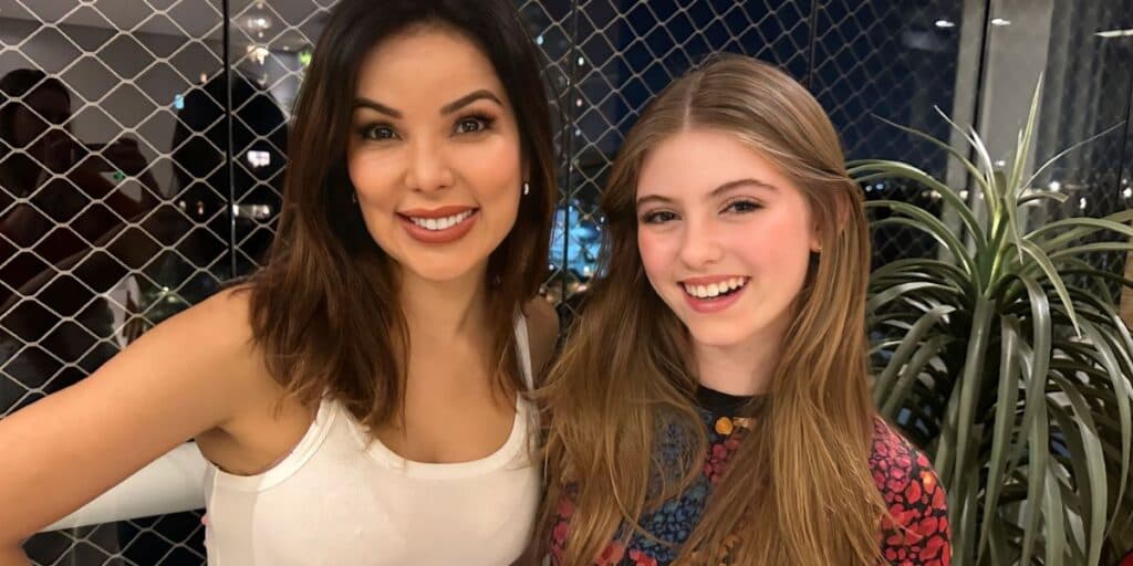 Liah Soares faz duo com Lorena Queiroz no projeto Planeta Liz