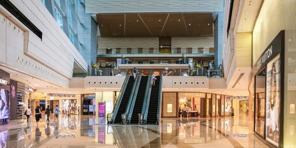 Está prestes a abrir: Em meio a fechamentos, Shopping gigantesco em metrô de SP é confirmado oficialmente