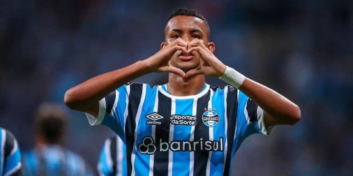 André Henrique, do Grêmio - (Foto: Internet) André Henrique, do Grêmio - (Foto: Internet)