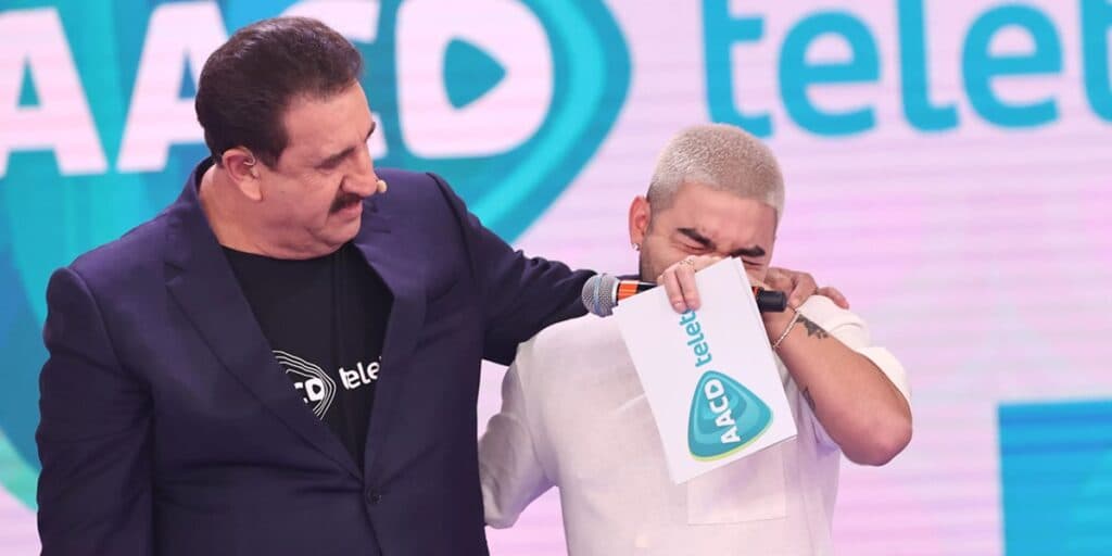Apresentador demitido acaba de expor o que passou durante ápice no SBT: “Absurdo viver dessa forma”