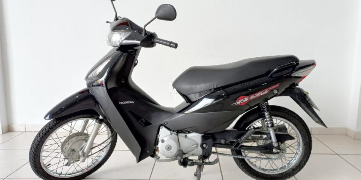 Modelo de Honda Biz 125 ES (Imagem Reprodução Internet) Modelo de Honda Biz 125 ES (Imagem Reprodução Internet)