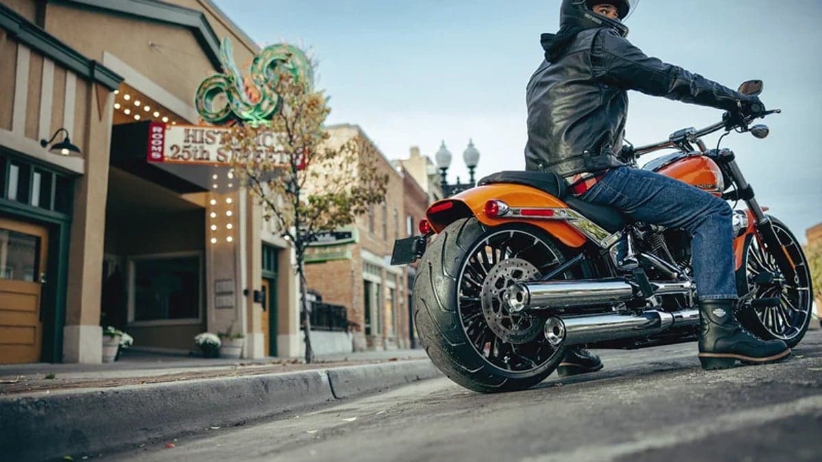 Harley-Davidson Breakout 117 2023 - Foto Reprodução Internet Harley-Davidson Breakout 117 2023 - Foto Reprodução Internet